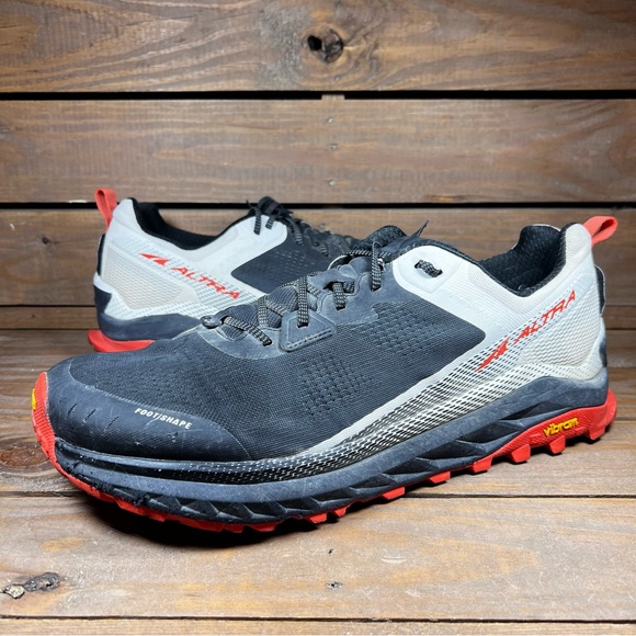 Altra Shoes Altra Olympus 4 Mens Trail Running Hiking Shoe Gaiter